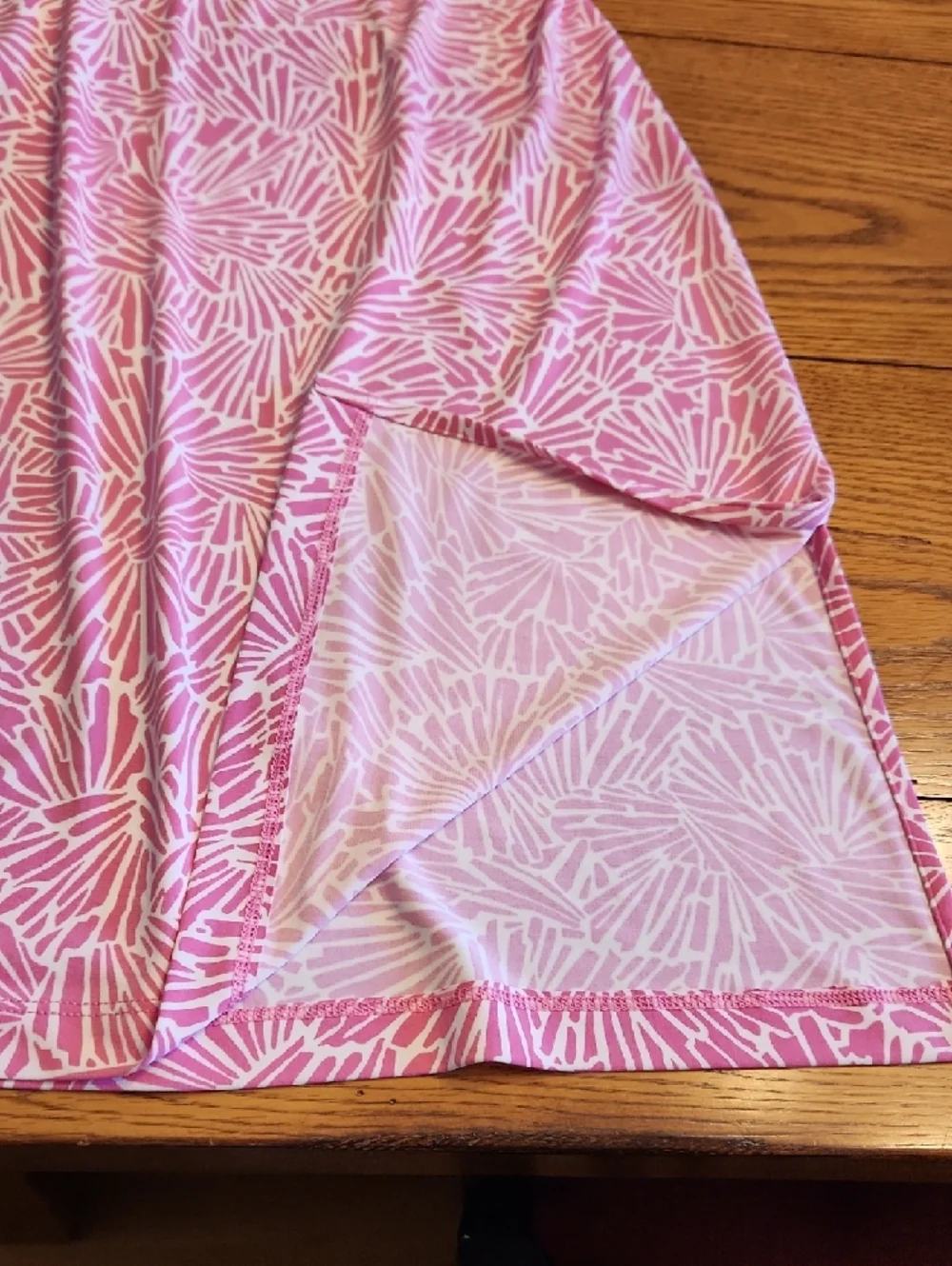 BCBGMaxAzria Pink and White V-Neck Midi Dress - Picture 12 of 12